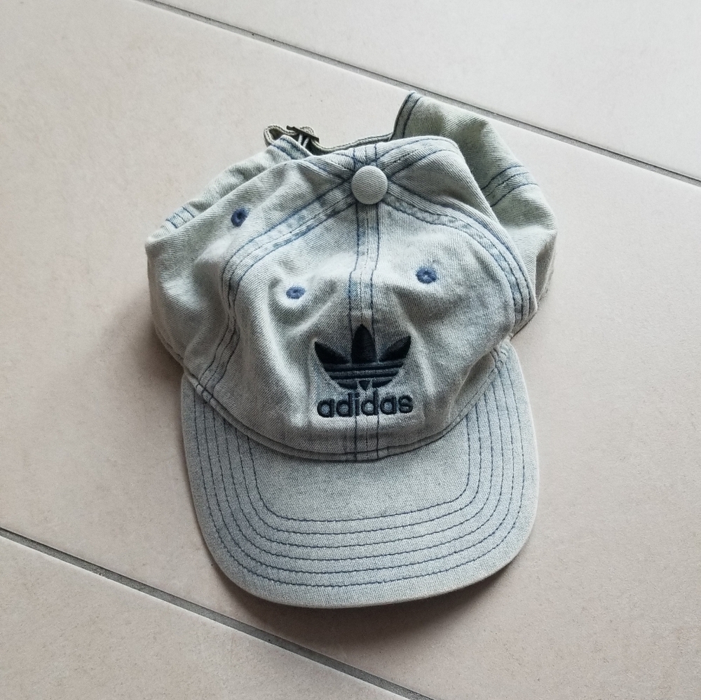 Adidas baseball hat